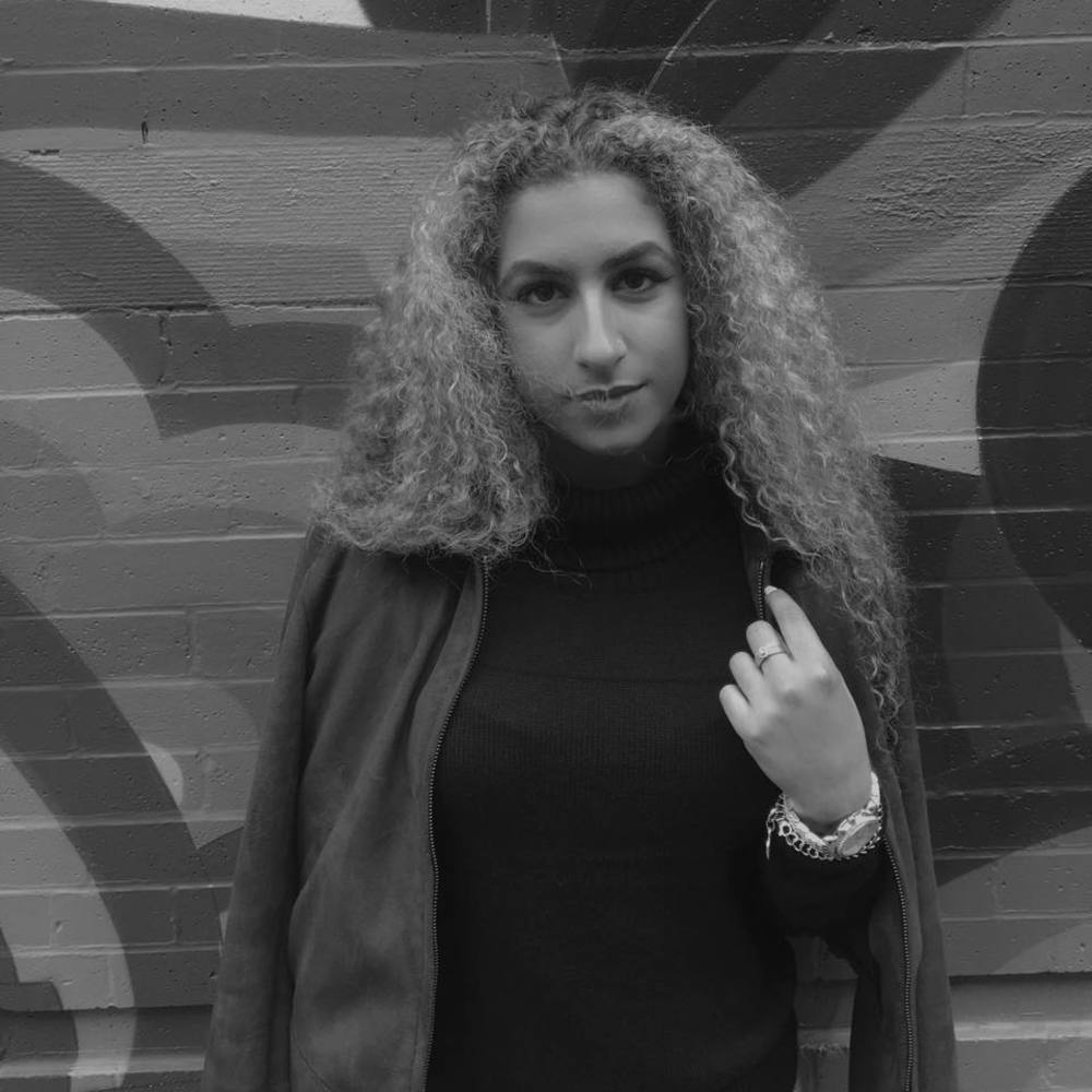 Meet your Posher, Briana